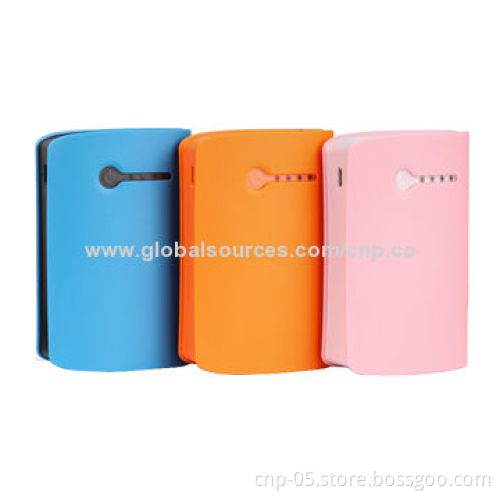 7,800mAh Power Bank/Mobile Phone Charger, Used for Charging Cellphones, Sized 101 x 67 x 28mmNew